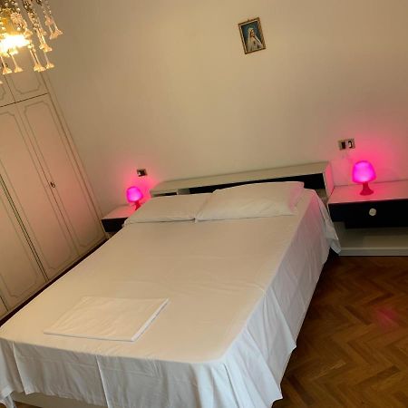 Spazioso Appartamento In Centro Citta Сан-Бенедетто-дель-Тронто Экстерьер фото