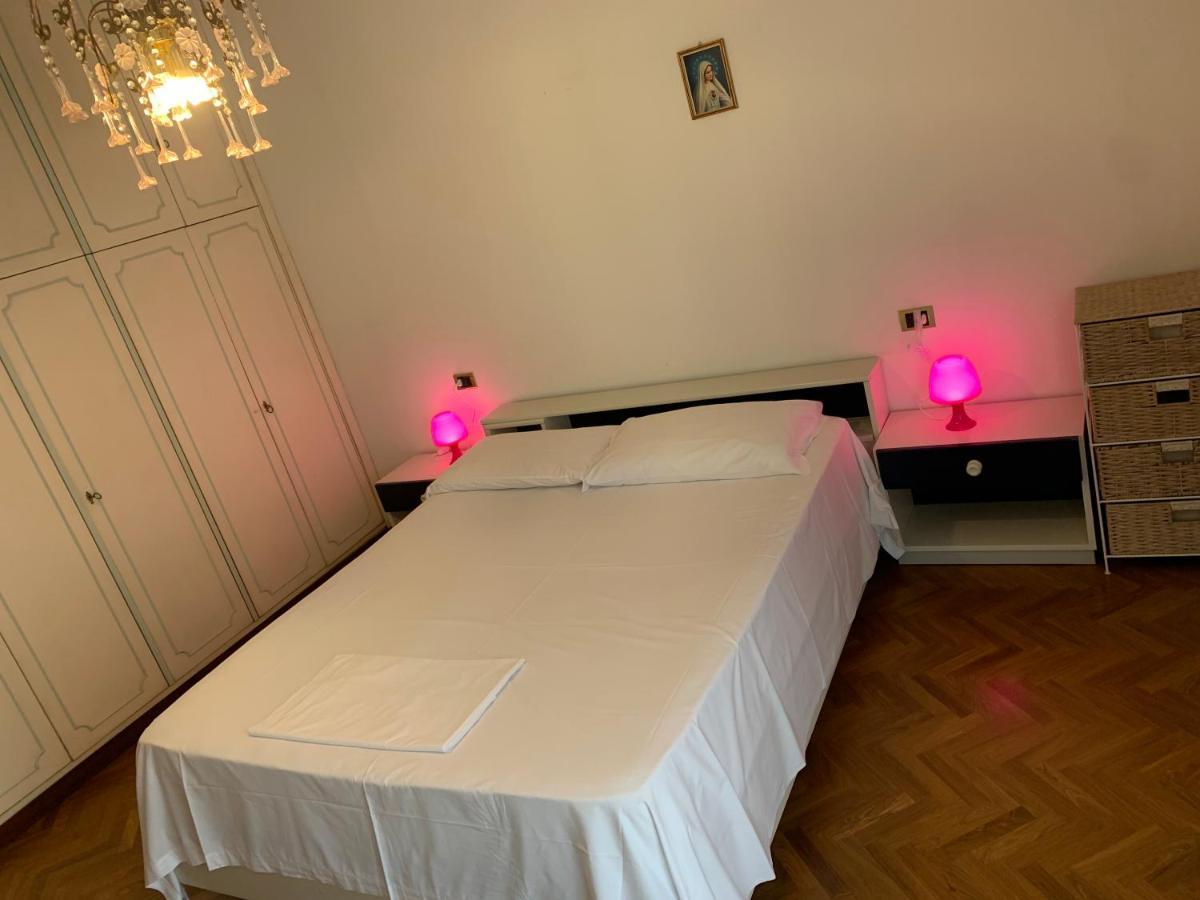 Spazioso Appartamento In Centro Citta Сан-Бенедетто-дель-Тронто Экстерьер фото